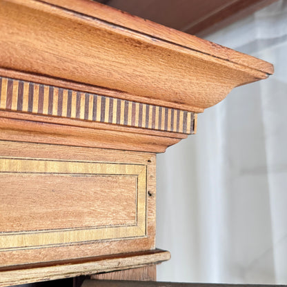 Biblioteca en cedro