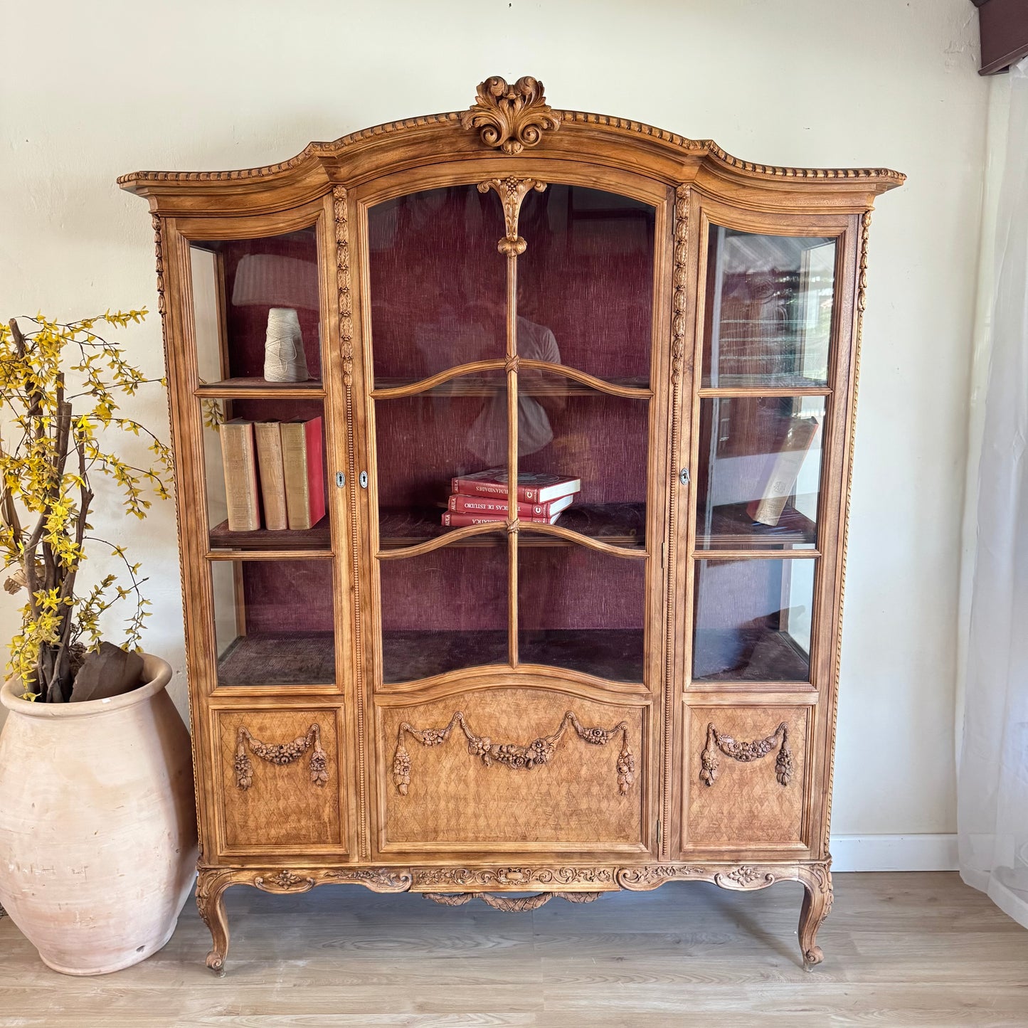 Biblioteca estilo francés