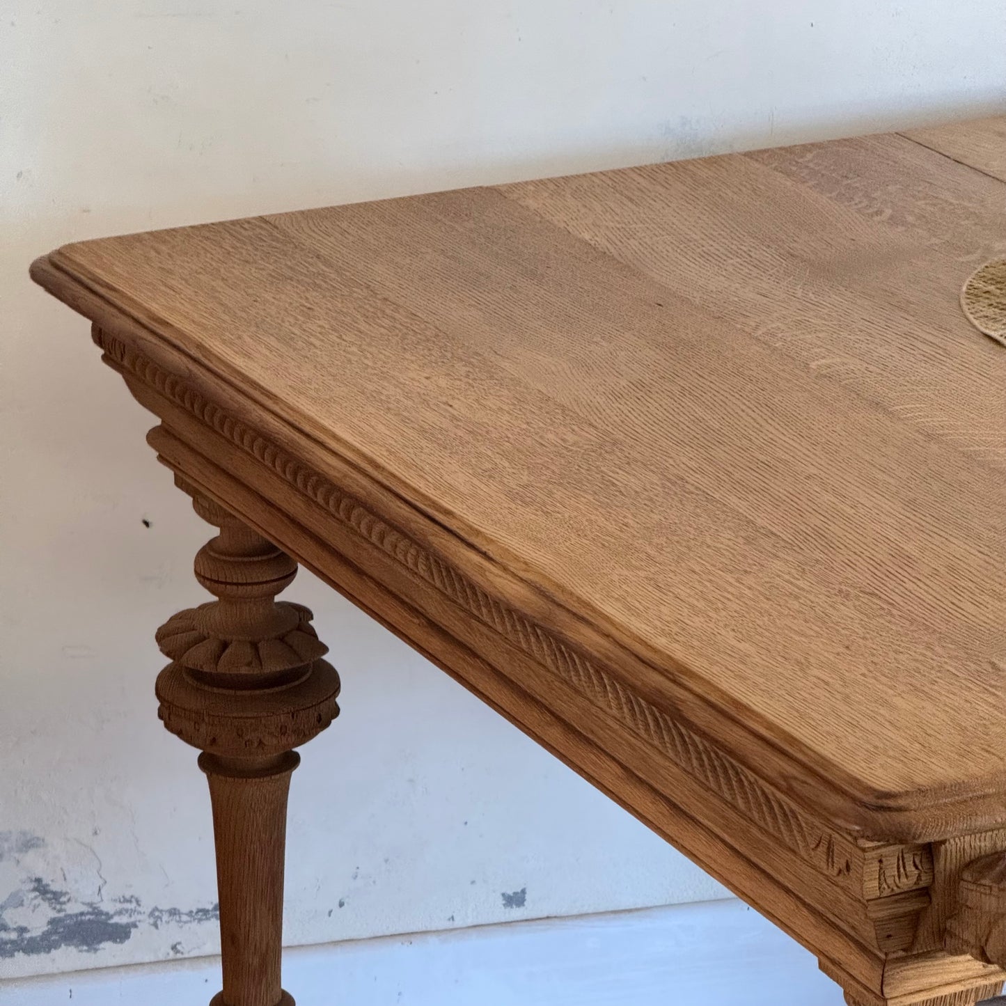 Mesa en roble macizo