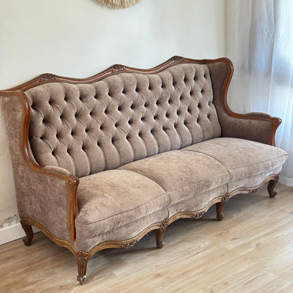 Sillón francés capitoneado