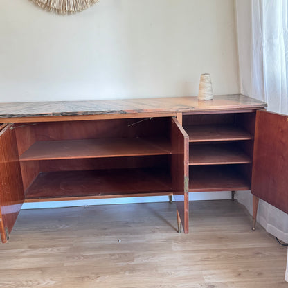 Aparador estilo Mid Century