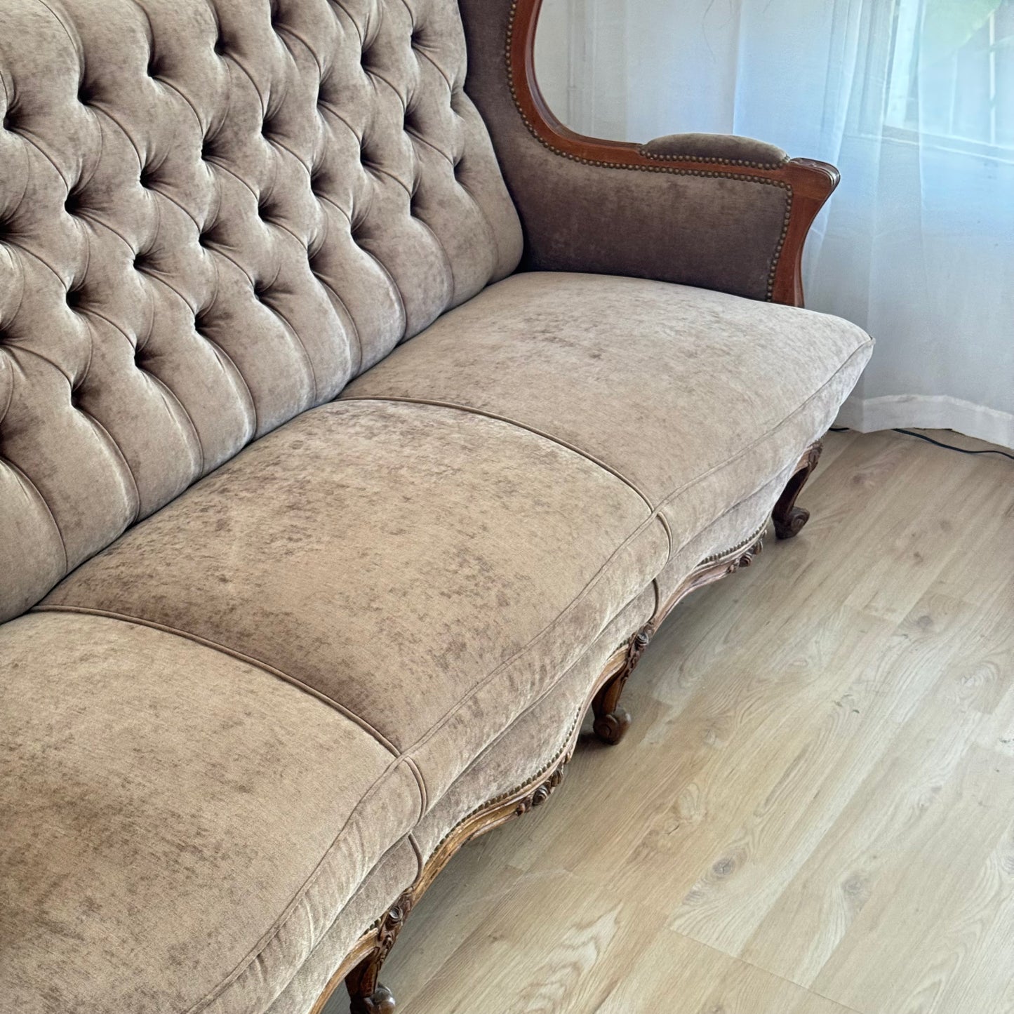 Sillón francés capitoneado