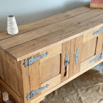 Aparador - Roble 2”