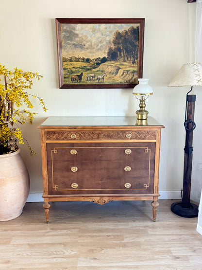 Cómoda Luis XVI