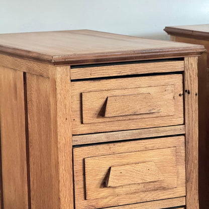 Cajoneras  en roble y pino Brasil